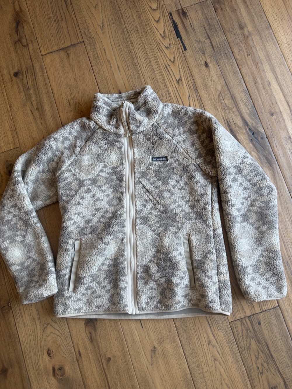 Columbia Beige and Cream Patterned Teddy Jacket